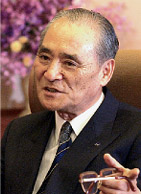 取締役社長 隈崎 守臣
