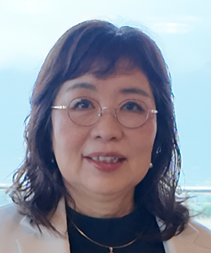 村田　由香