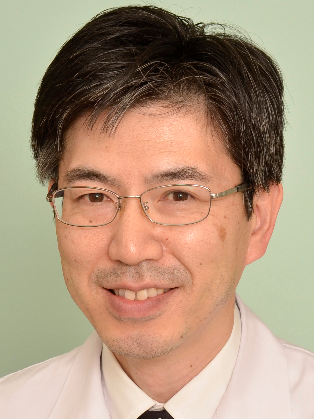 吉岡 靖生