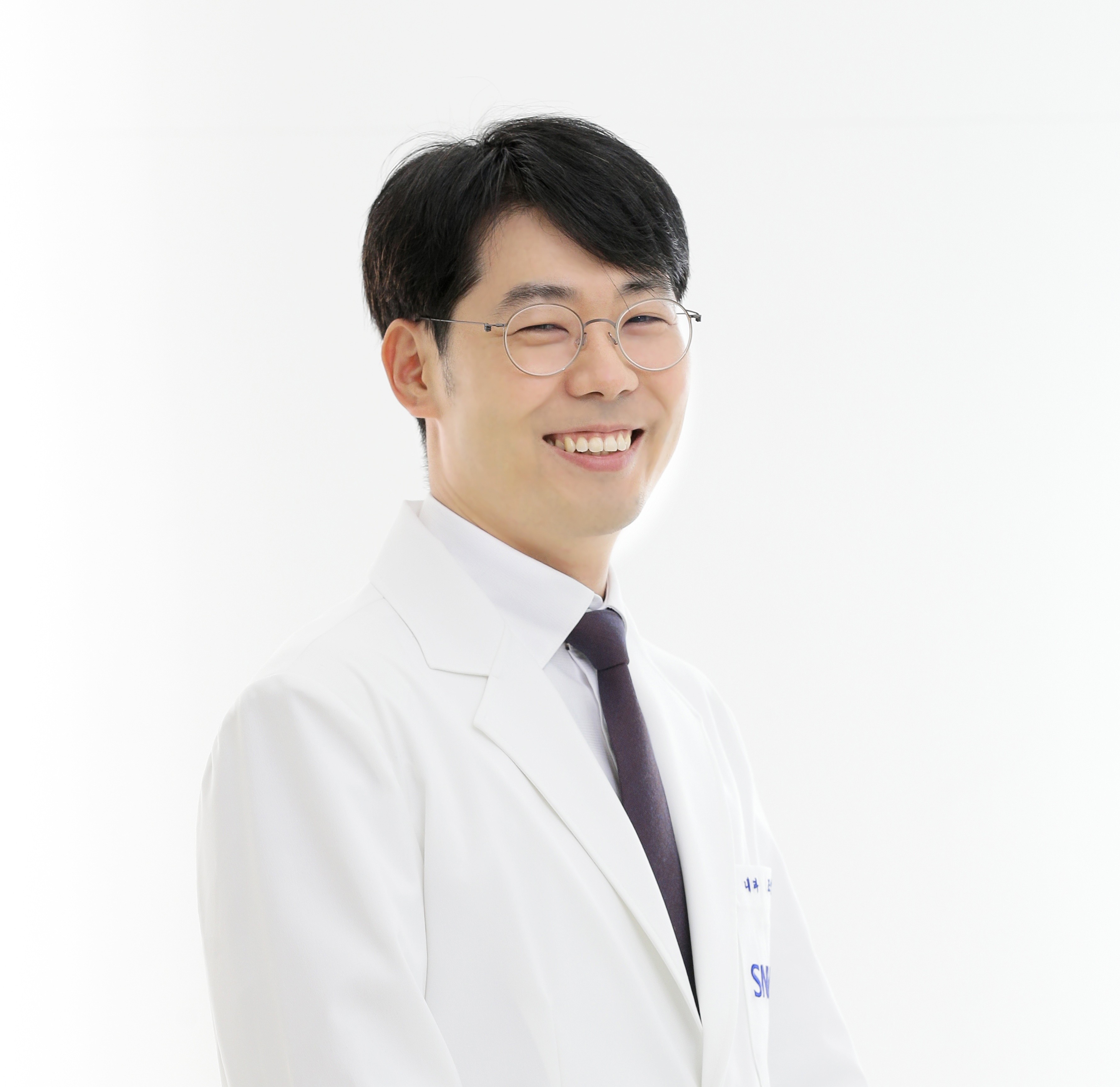 Youngjin Cho