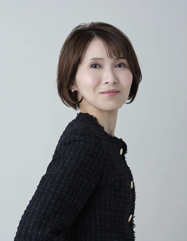 野村 貴子