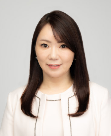 会長 田中 里佳