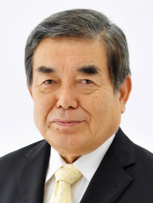 高倉　義典