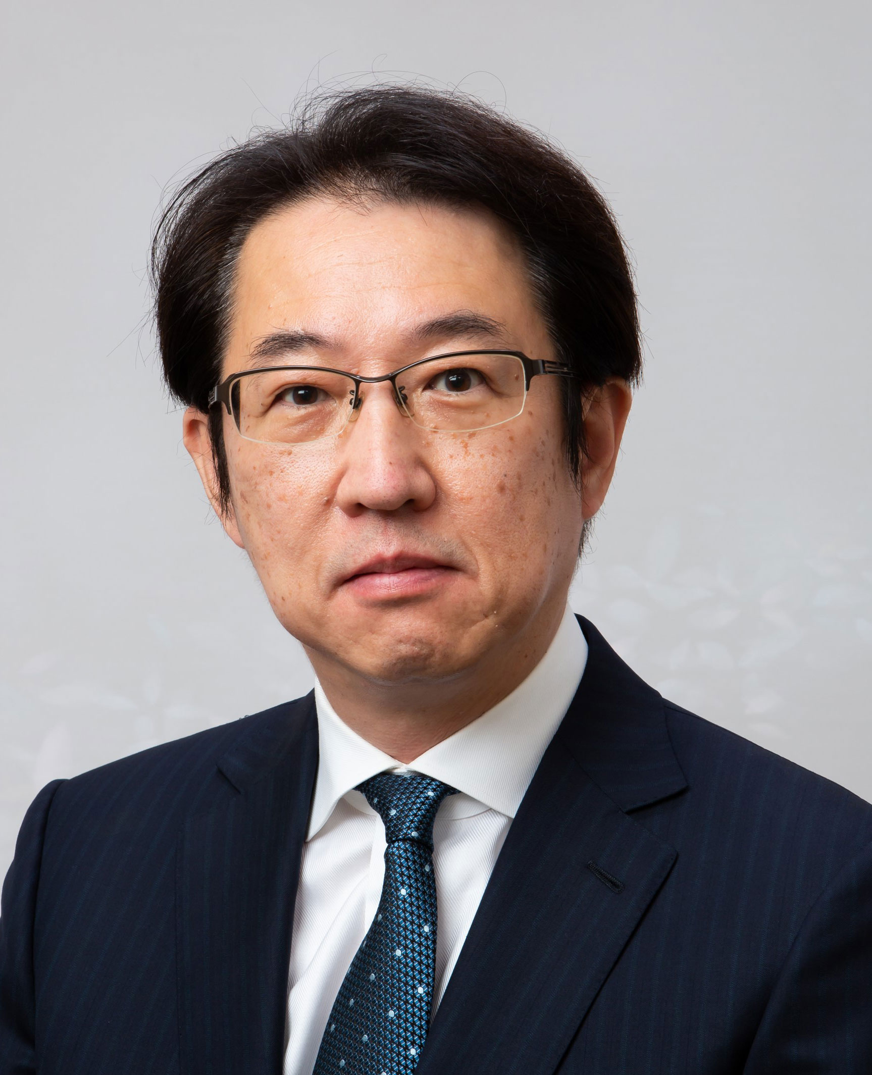 三國　信啓